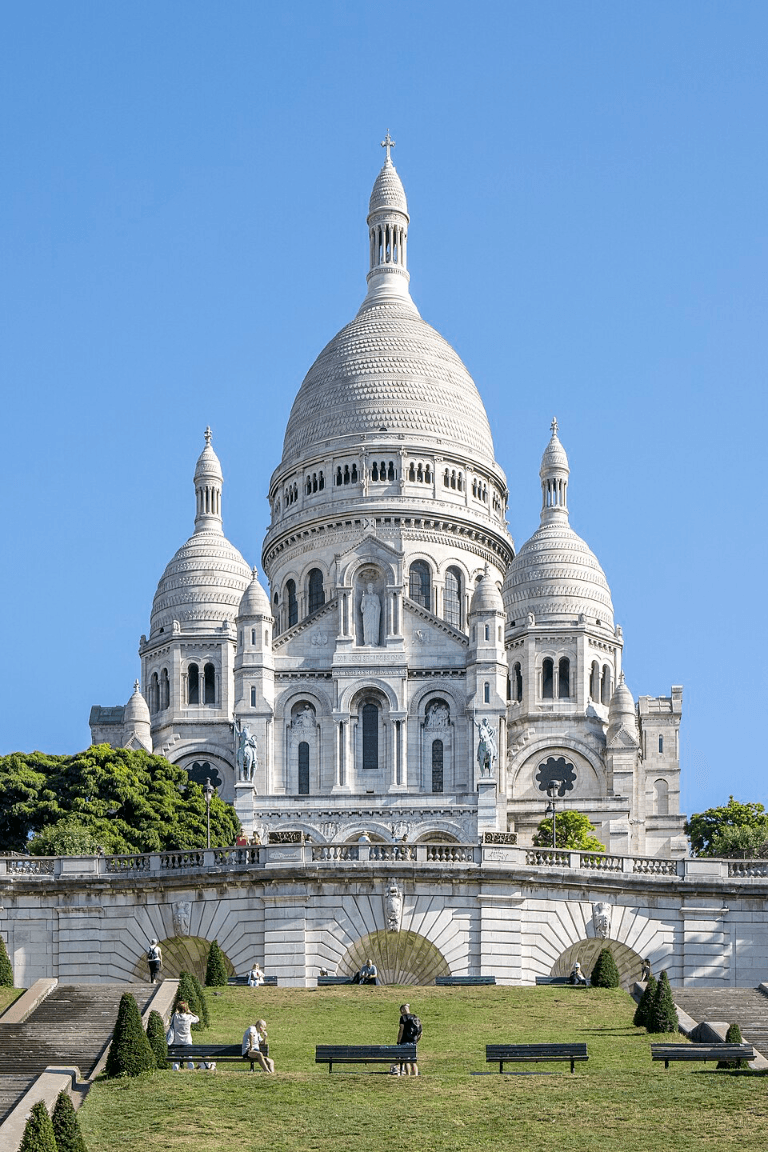 Montmartre Walking Tour