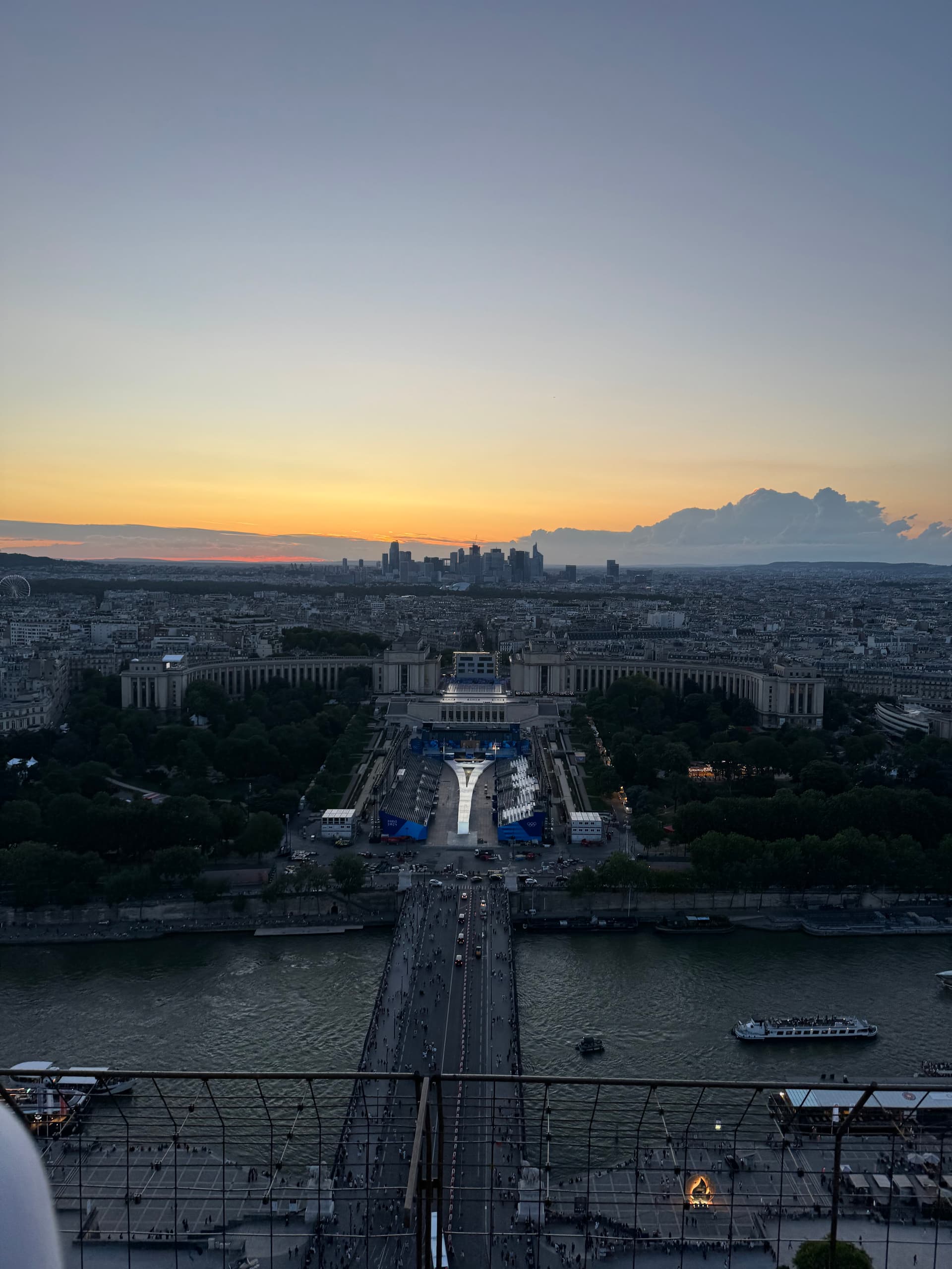 City of Lights Walking Tour - Image 3